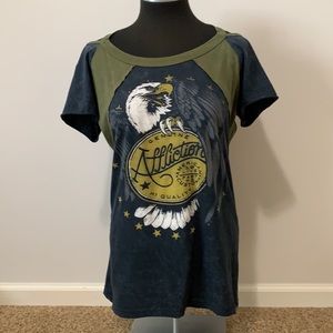AFFLICTION Eagle cut out shoulder short sleeve tee size Large